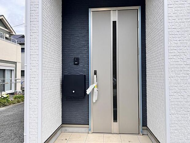 いつも気持ちよくご家族を迎えられる玄関です。