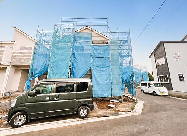 駐車場ももちろん完備しておりますのでお車所有の方にも心強いです。