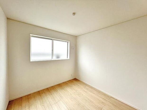 子供部屋にもちょうど良い大きさのお部屋です。