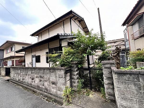 いつも気持ちよくご家族を迎えられる玄関です。