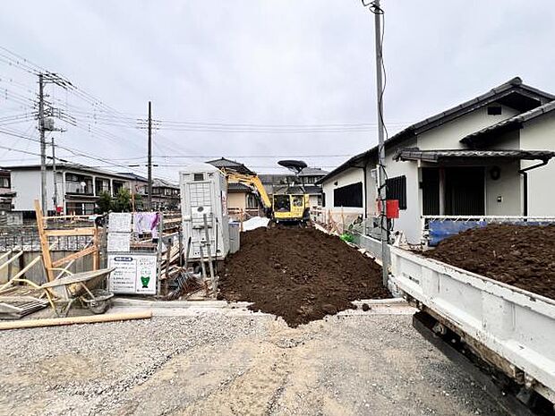 駐車場ももちろん完備しておりますのでお車所有の方にも心強いです。