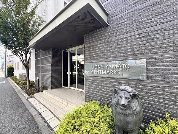 エントランスです。皆様やお客様をお出迎え致します。