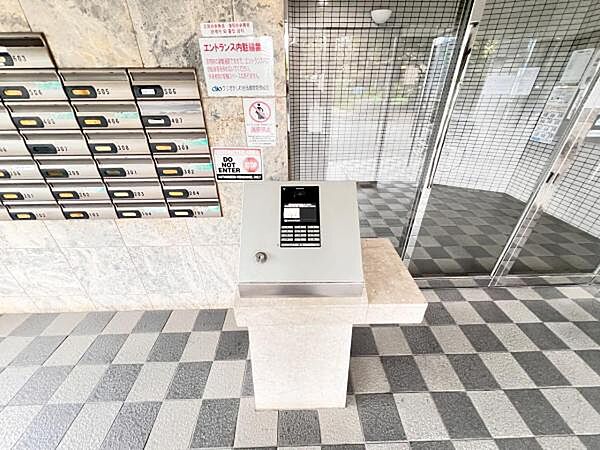 防犯設備のご紹介です。