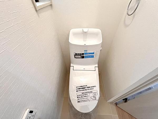 ほっと安らげるトイレ空間です。