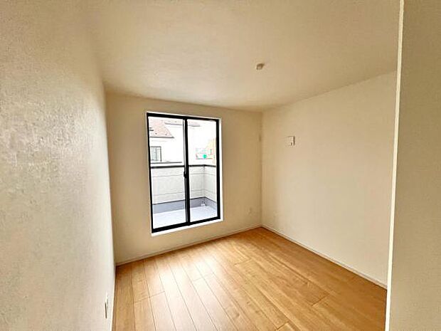 子供部屋にもちょうど良い大きさのお部屋です。
