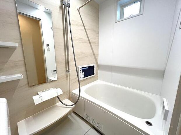 お風呂でほっとひといき。1日の疲れを癒しましょう。