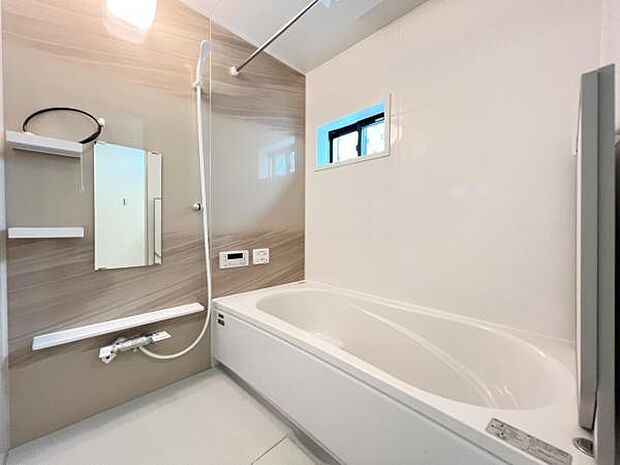 お風呂でほっとひといき。1日の疲れを癒しましょう。