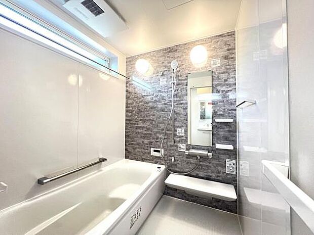 お風呂でほっとひといき。1日の疲れを癒しましょう。