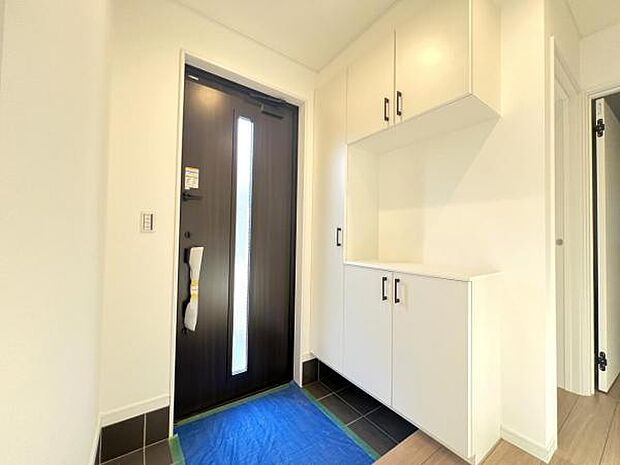 いつも気持ちよくご家族を迎えられる玄関です。