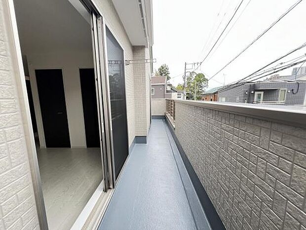 お洗濯ものを気持ち良く太陽の光で干せるのが嬉しいですね。