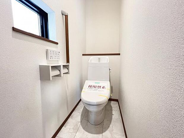 ほっと安らげるトイレ空間です。