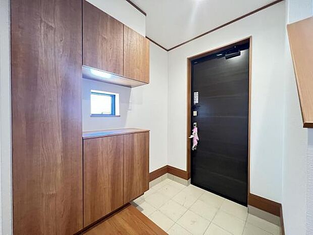 いつも気持ちよくご家族を迎えられる玄関です。