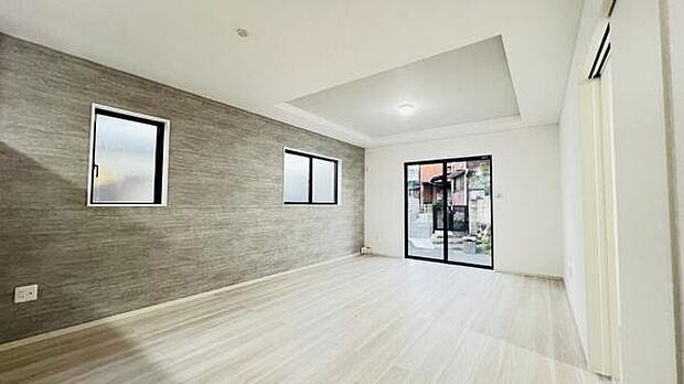 ご家族の温かい時間を演出するダイニングスペースです。