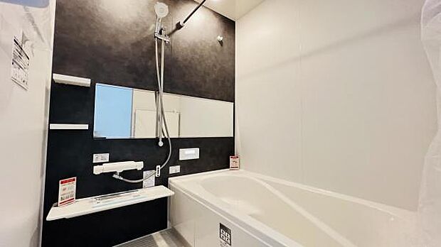 お風呂でほっとひといき。1日の疲れを癒しましょう。