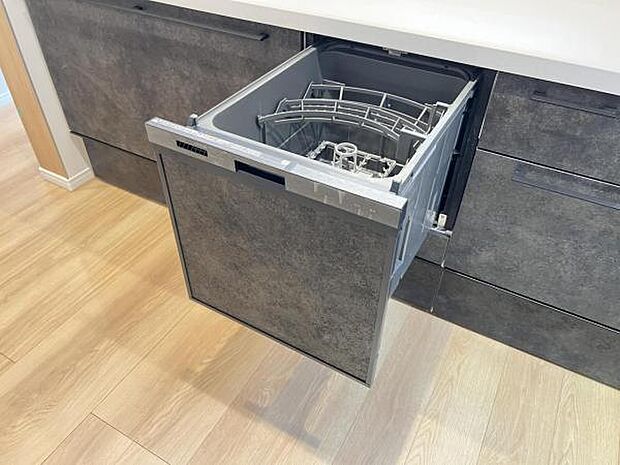 食器洗浄乾燥機付きのキッチンです。