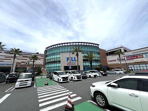 湘南モールフィルまで約640m（徒歩8分）