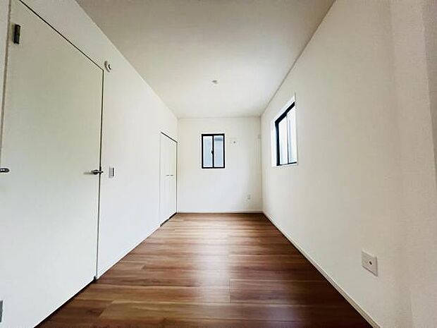 子供部屋にもちょうど良い大きさのお部屋です。