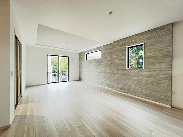 リビングダイニングになります。ご家族そろっての素敵な空間になりそうですね。