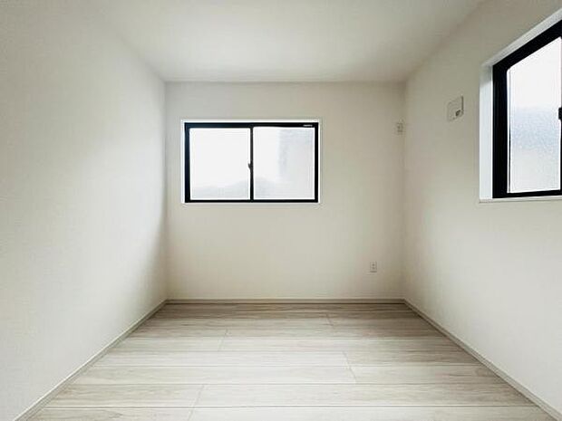 子供部屋にもちょうど良い大きさのお部屋です。