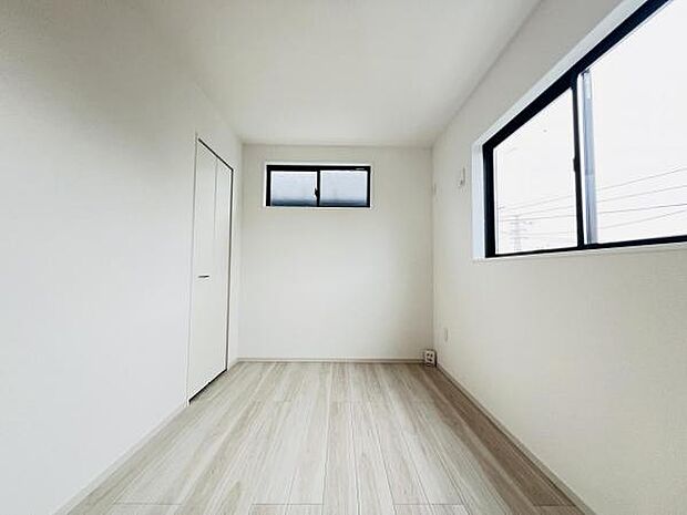 子供部屋にもちょうど良い大きさのお部屋です。