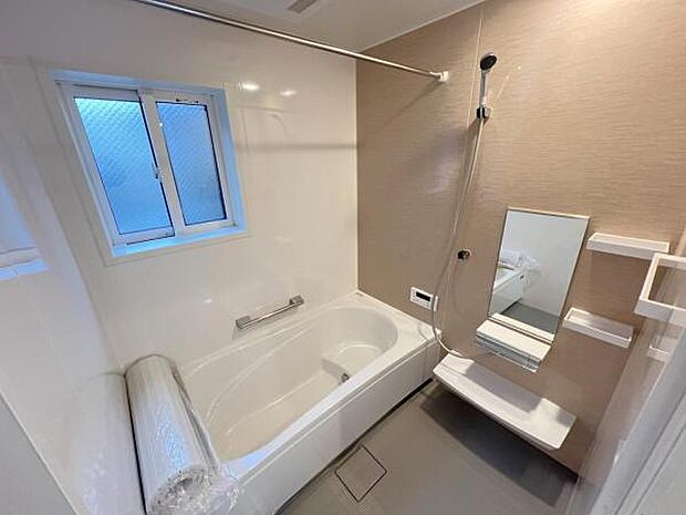 お風呂でほっとひといき。1日の疲れを癒しましょう。