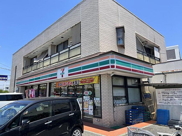 セブン-イレブン 藤沢円行店まで約1160m(徒歩15分)