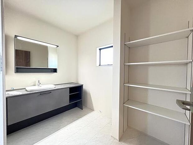 一生懸命建築中です。完成が楽しみですね。