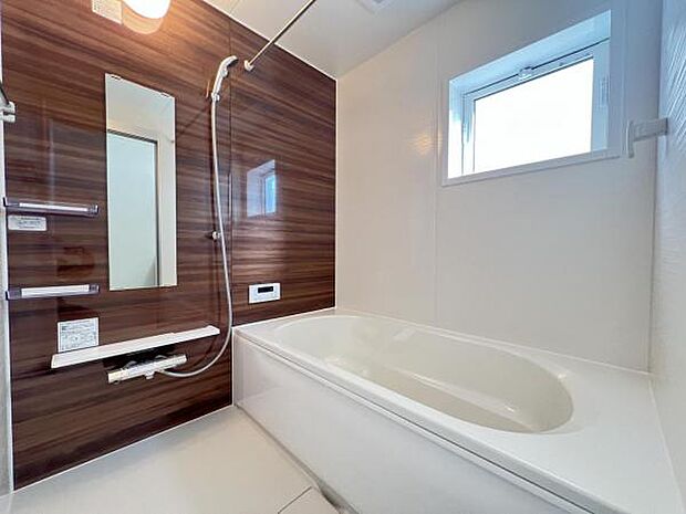 お風呂でほっとひといき。1日の疲れを癒しましょう。