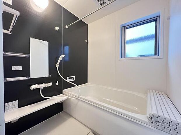 お風呂でほっとひといき。1日の疲れを癒しましょう。