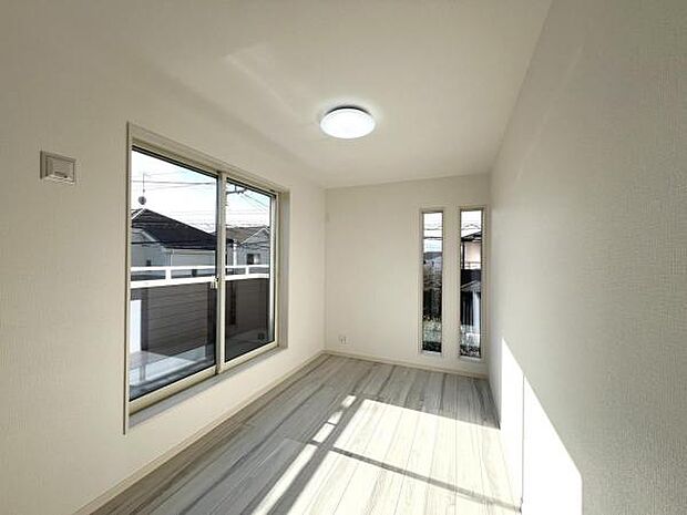 子供部屋にもちょうど良い大きさのお部屋です。