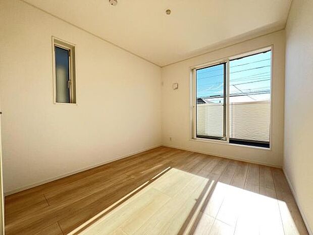 子供部屋にもちょうど良い大きさのお部屋です。