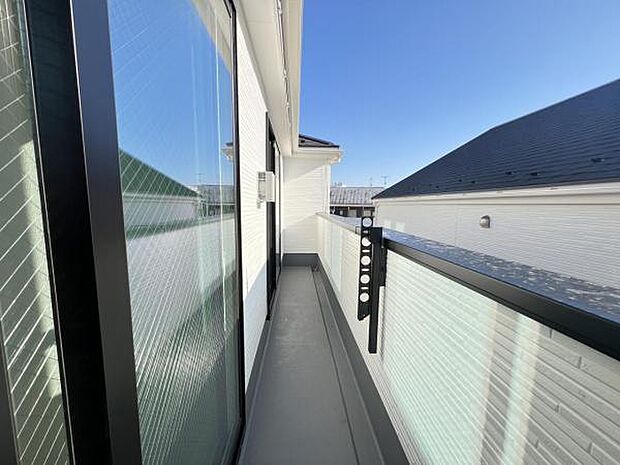 お洗濯ものを気持ち良く太陽の光で干せるのが嬉しいですね。