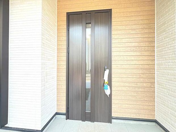 いつも気持ちよくご家族を迎えられる玄関です。