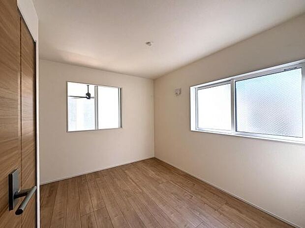 子供部屋にもちょうど良い大きさのお部屋です。