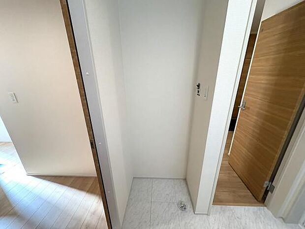 お天気を気にせずお洗濯ができ、室内干し可能です。