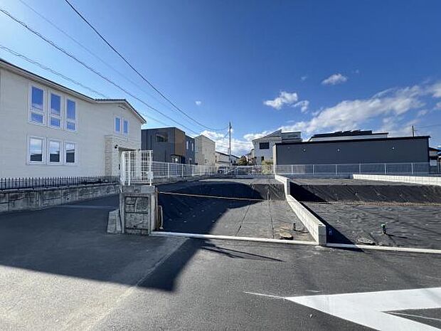 現況更地のため建物の解体は必要ありません。