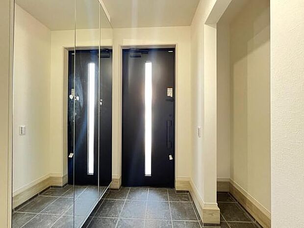 いつも気持ちよくご家族を迎えられる玄関です。