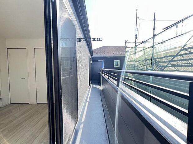 お洗濯ものを気持ち良く太陽の光で干せるのが嬉しいですね。