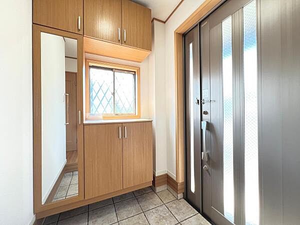 いつも気持ちよくご家族を迎えられる玄関です。