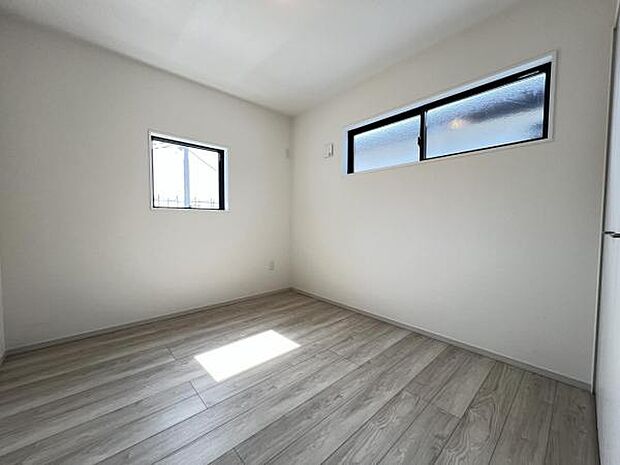 子供部屋にもちょうど良い大きさのお部屋です。