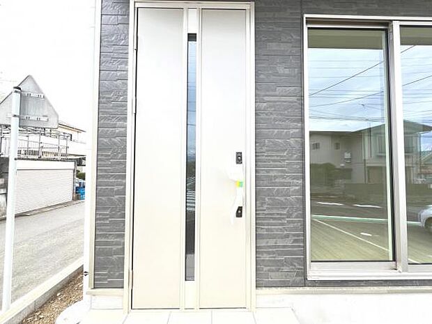 いつも気持ちよくご家族を迎えられる玄関です。