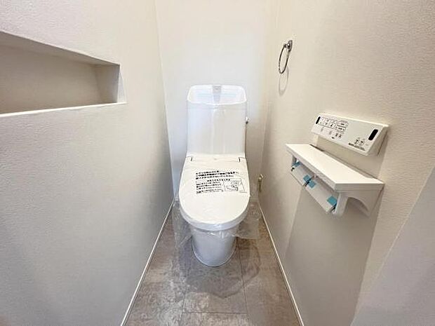 ほっと安らげるトイレ空間です。