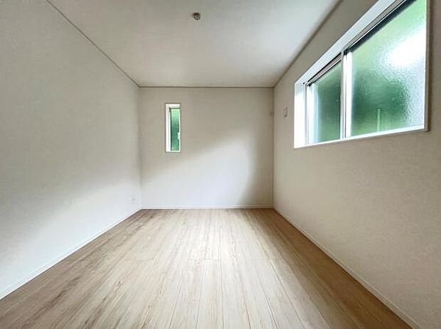 子供部屋にもちょうど良い大きさのお部屋です。