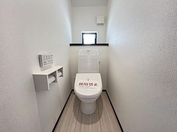 ほっと安らげるトイレ空間です。
