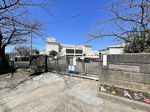 鎌倉市立西鎌倉小学校まで約789m(徒歩10分)