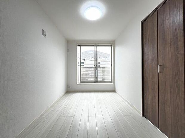 子供部屋にもちょうど良い大きさのお部屋です。