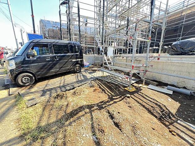 駐車場ももちろん完備しておりますのでお車所有の方にも心強いです。