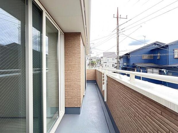 お洗濯ものを気持ち良く太陽の光で干せるのが嬉しいですね。