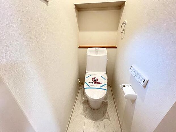 ほっと安らげるトイレ空間です。