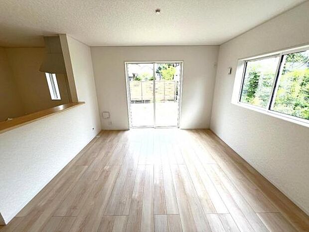 ご家族の温かい時間を演出するダイニングスペースです。